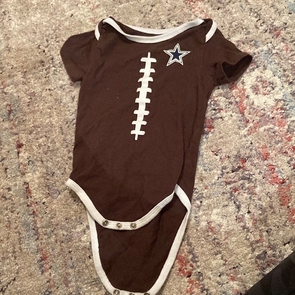 Dallas Cowboys baby outfit